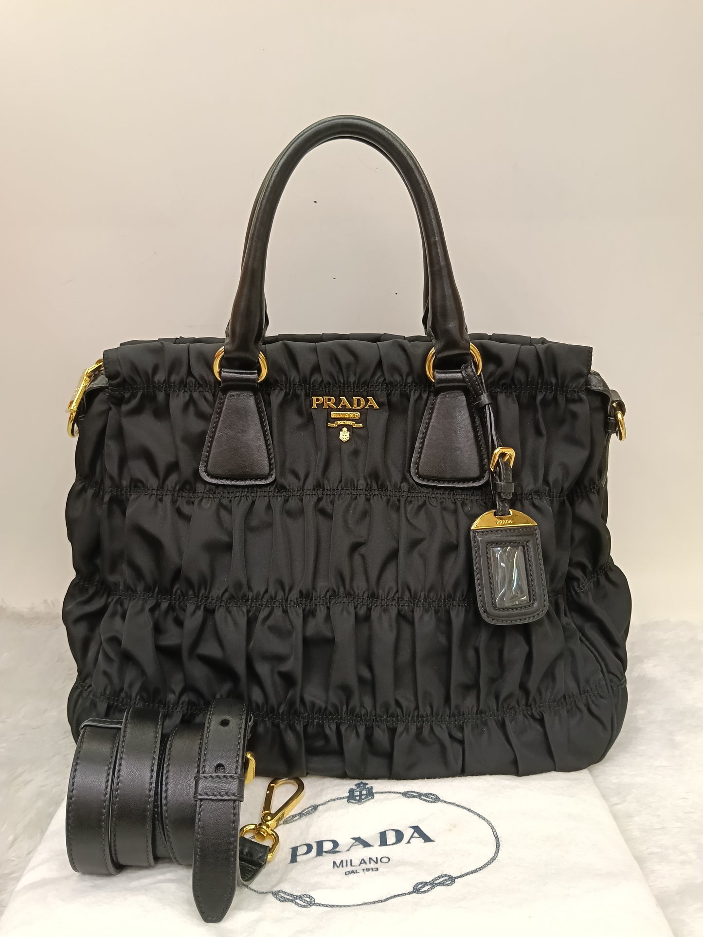 Prada Tessuto Gauffre Nylon Nero GHW
