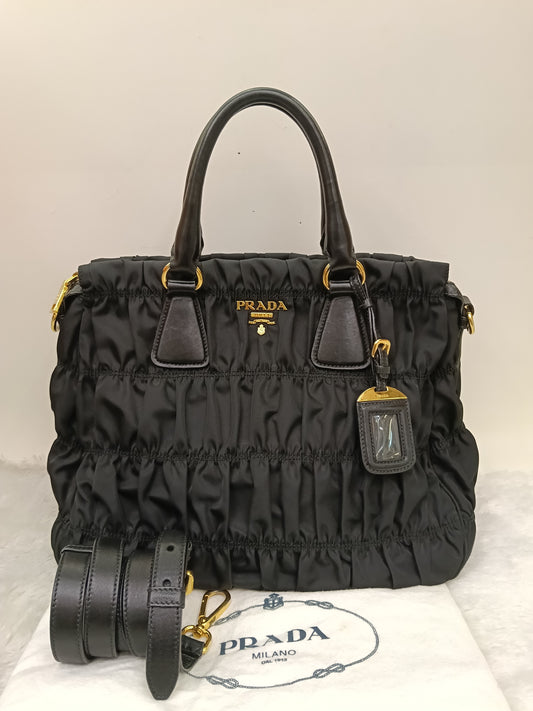 Prada Tessuto Gauffre Nylon Nero GHW