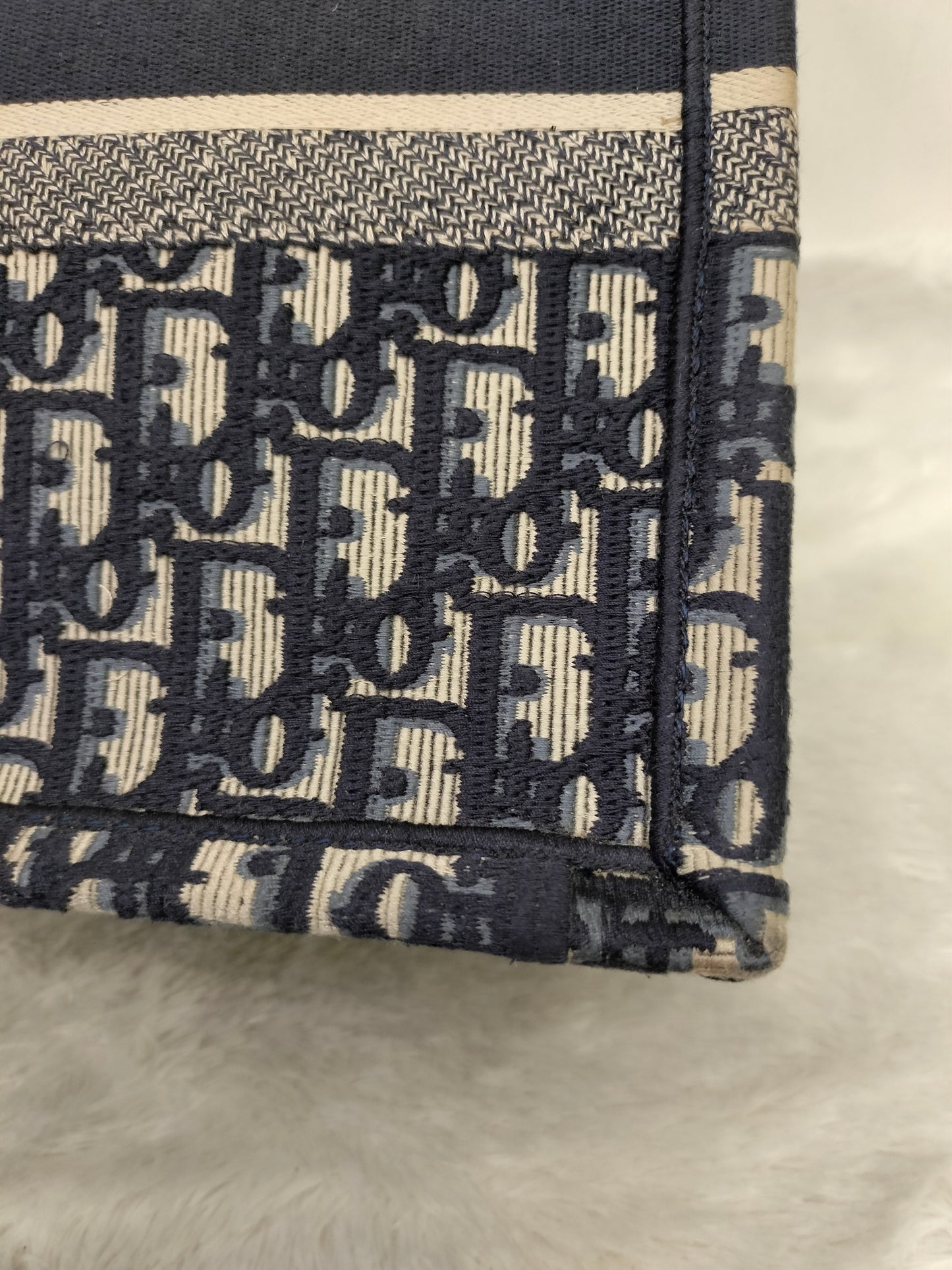 Dior Tote Book Medium Oblique Navy 2018