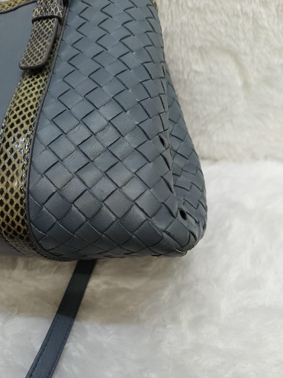 Bottega Veneta Rome Small Lizard Blue