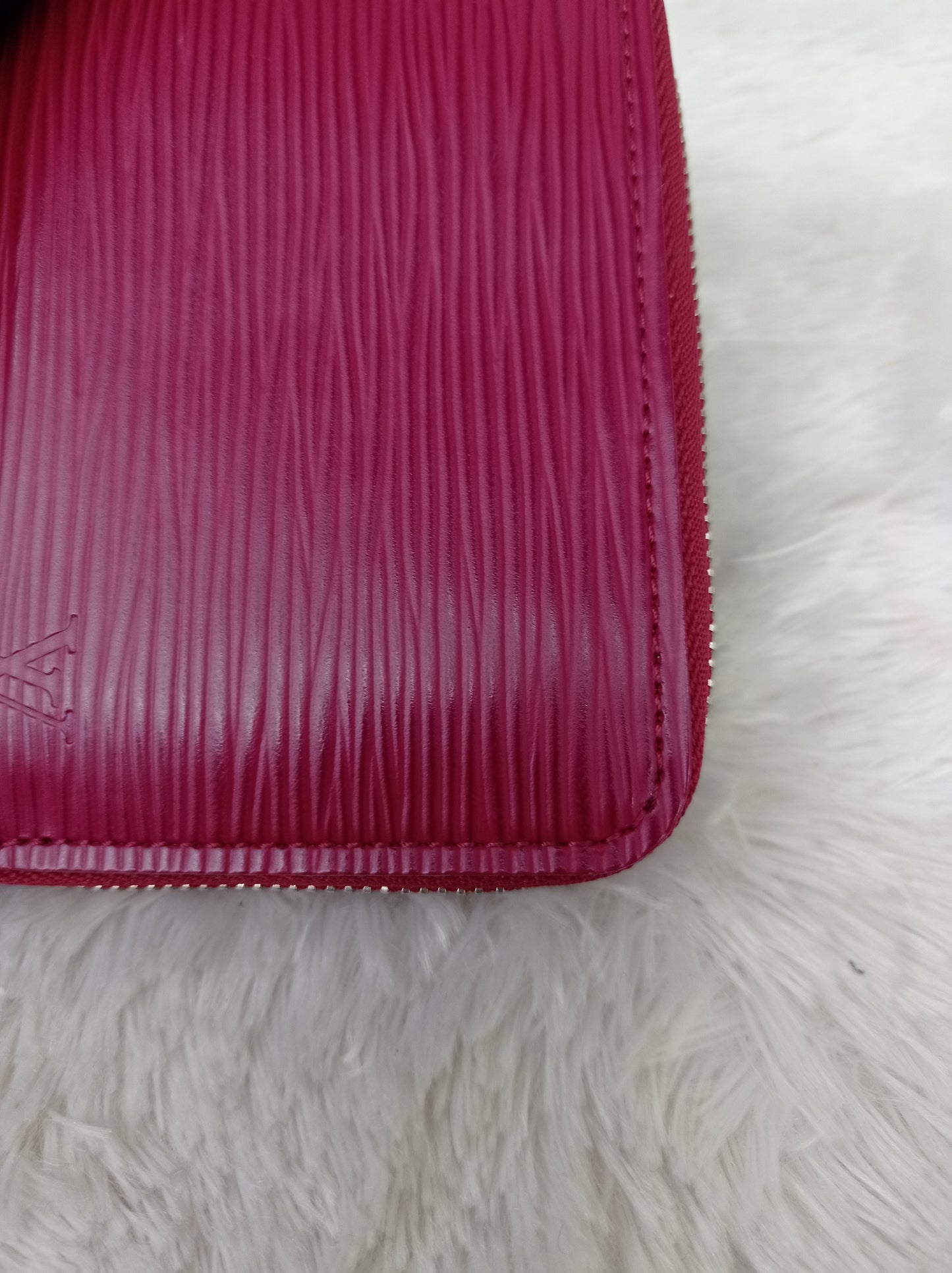 LV Zippy Coin Purse Epi Fuchsia