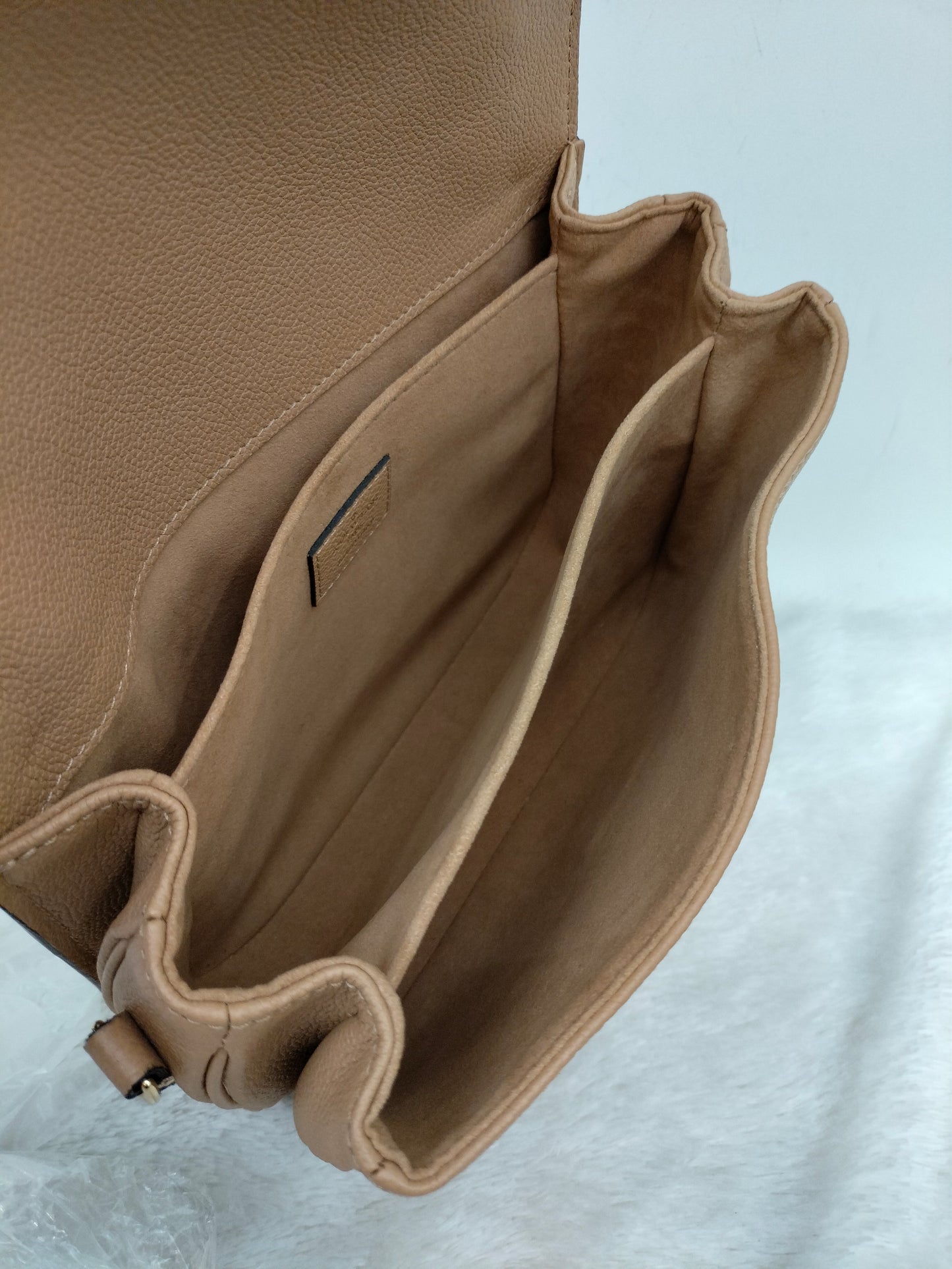 LV Metis MM Monogram Empreinte Arizona Creme 2022 (CHIP)