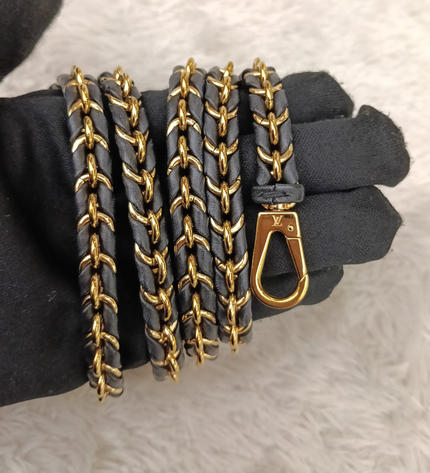 LV Vanity PM Monogram Reverse (CHIP)
