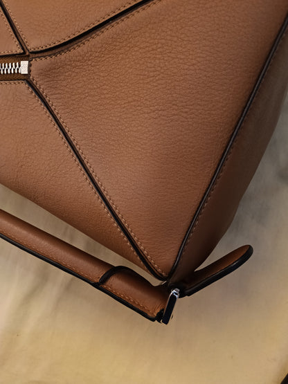 Loewe Puzzle Medium Tan SHW 2018