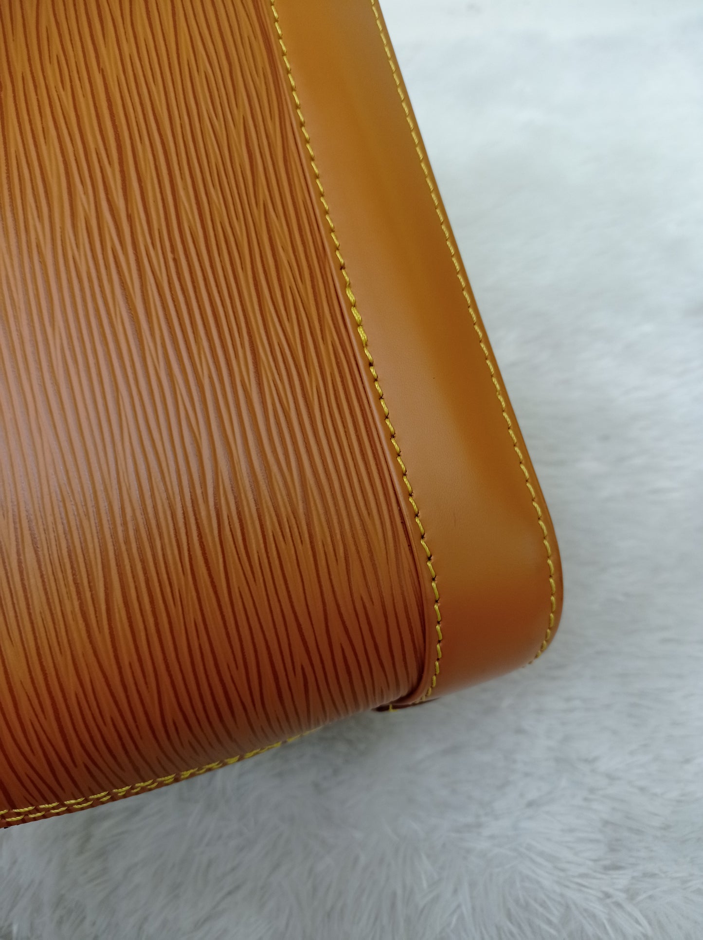 LV Alma BB Epi Gold Miel 2020