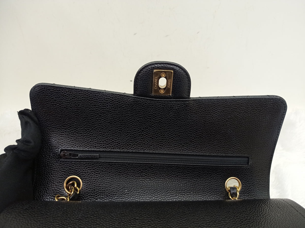 Chanel Medium Caviar Black GHW DF (CHIP)