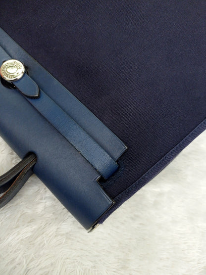 HB31 Canvas Navy PHW #F square