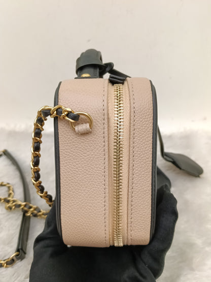 *Neverbeen Used* Chanel Filigree Vanity Case Small Caviar Beige Black GHW #27