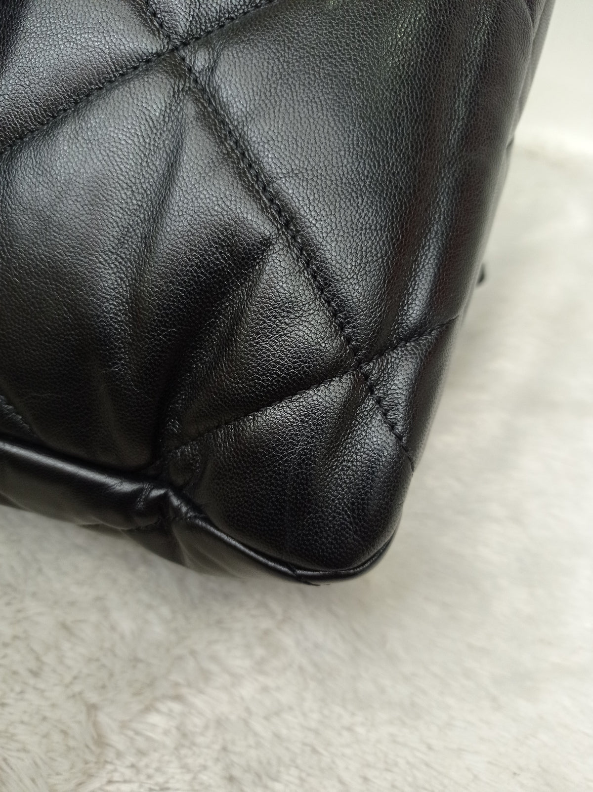 Chanel C19 Medium Lamb Black GHW #29