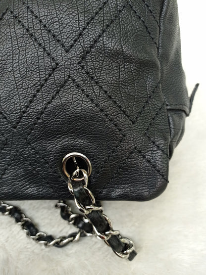 Chanel Tote Diamond Stitch Small Caviar Black SHW #10