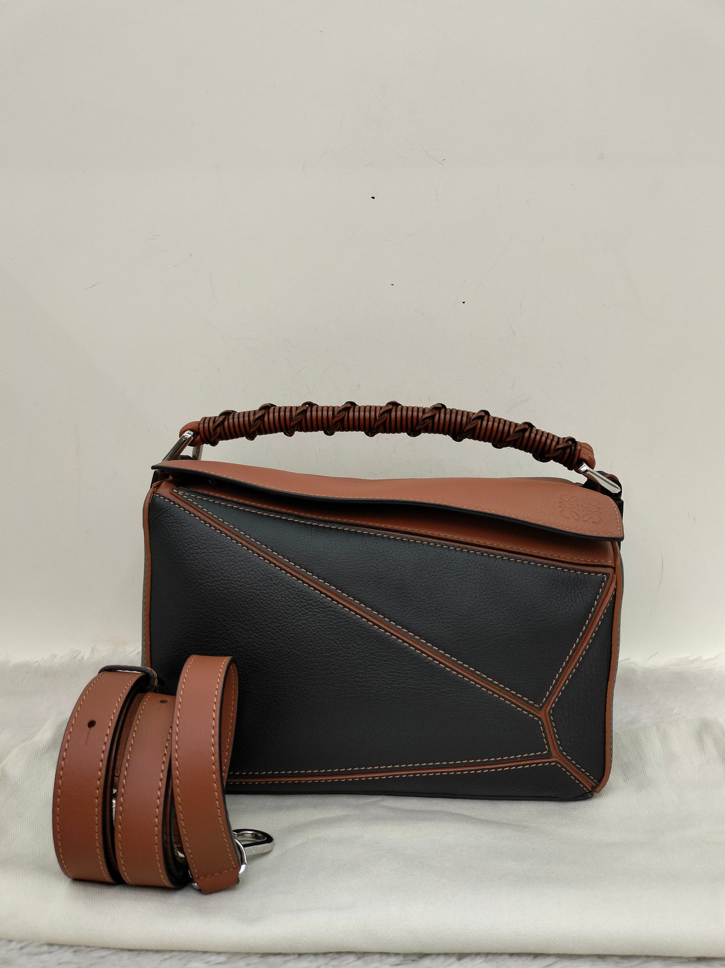 Loewe Puzzle Small Craft Calfskin Black Tan SHW 2020