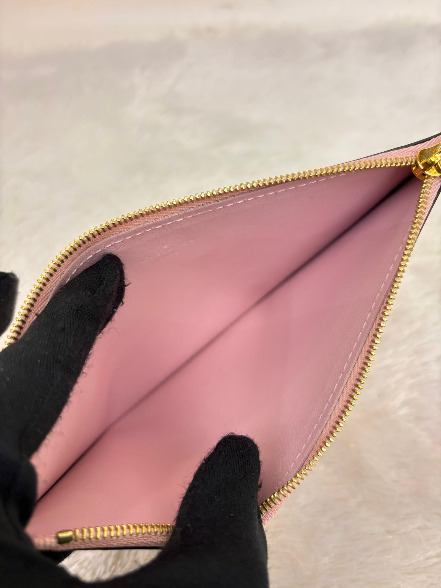 LV Felicie Monogram Vernis Rose Ballerine