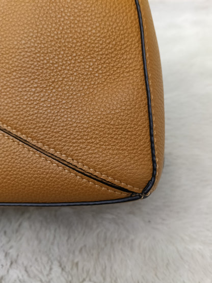 Loewe Puzzle Small Grained Caramel GHW 2023
