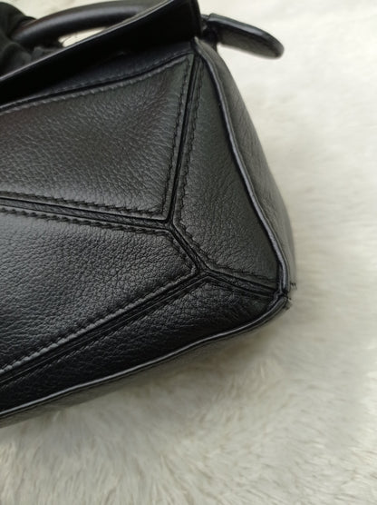 Loewe Puzzle Mini Black SHW 2022