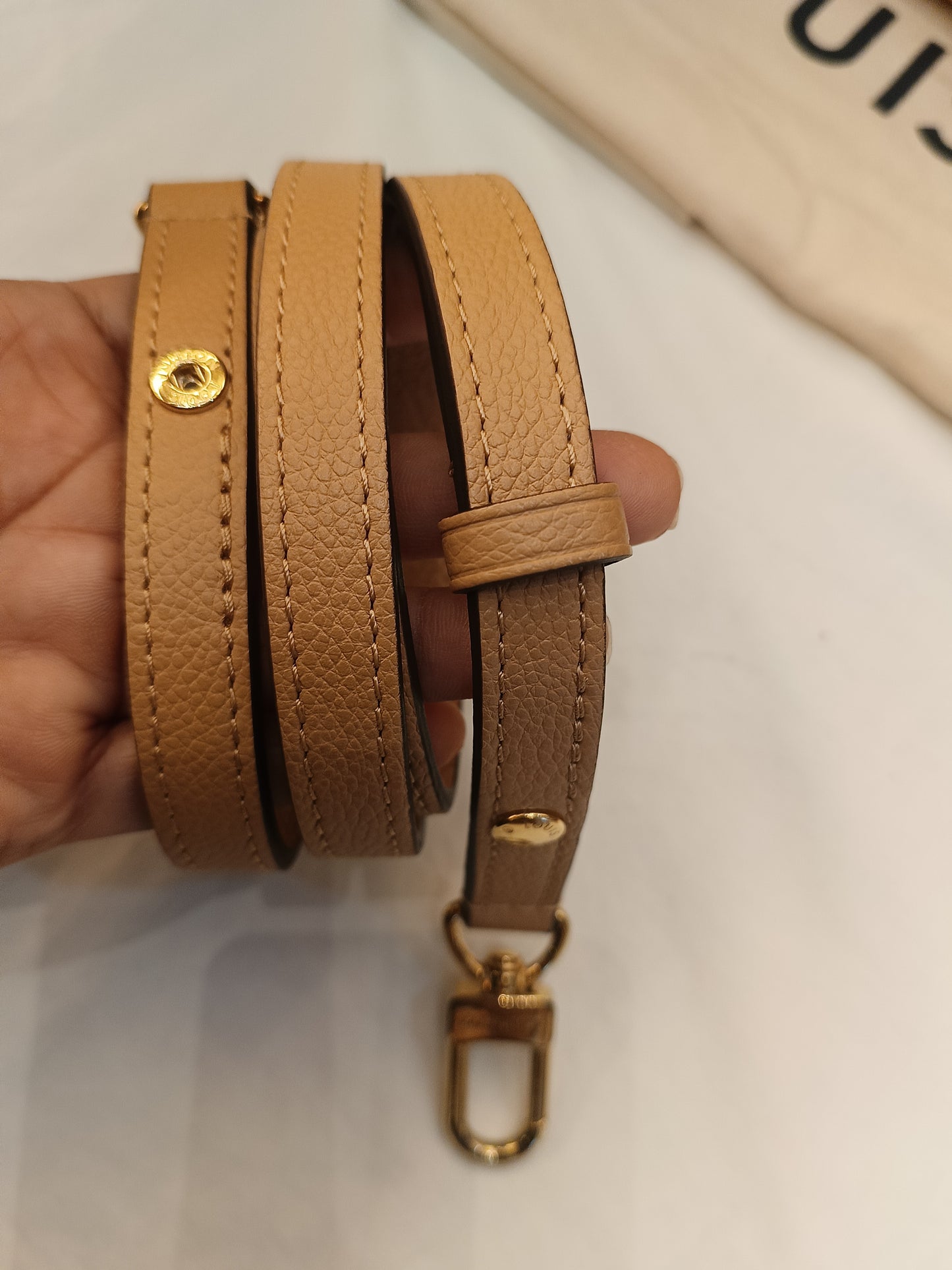 LV Neo Noe Monogram Empreinte Giant Arizona Beige (CHIP)