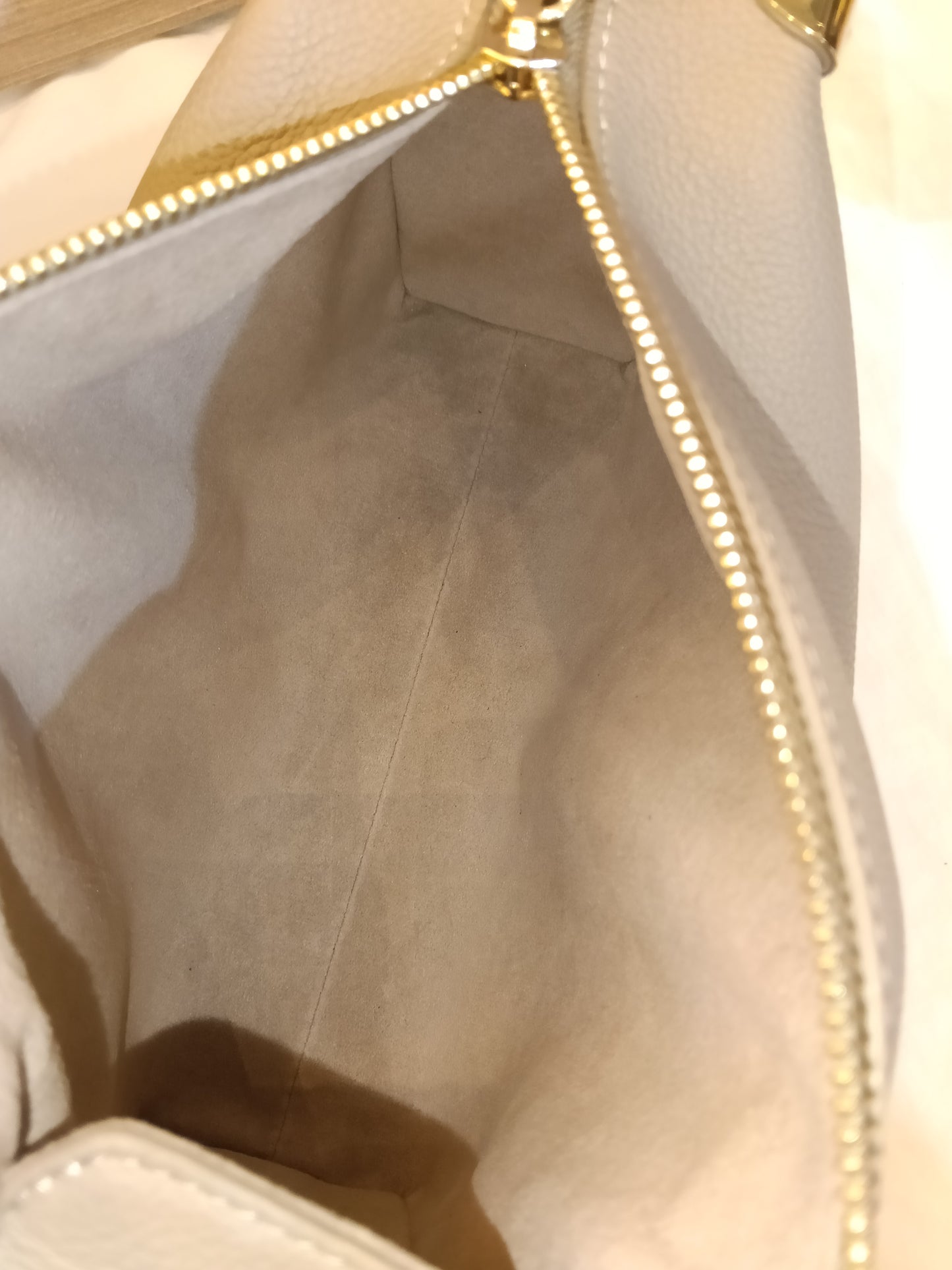 LV Side Trunk MM Taupe 2025 (CHIP)