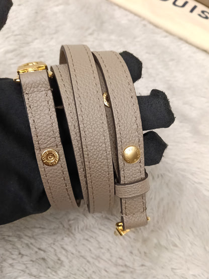 LV Neo Noe MM Monogram Empreinte Tourterelle Creme (CHIP)