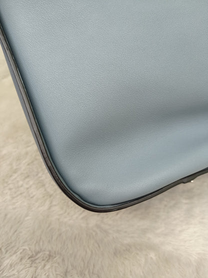 Loewe Hammock Medium Light Blue 3 Colour SHW 2018