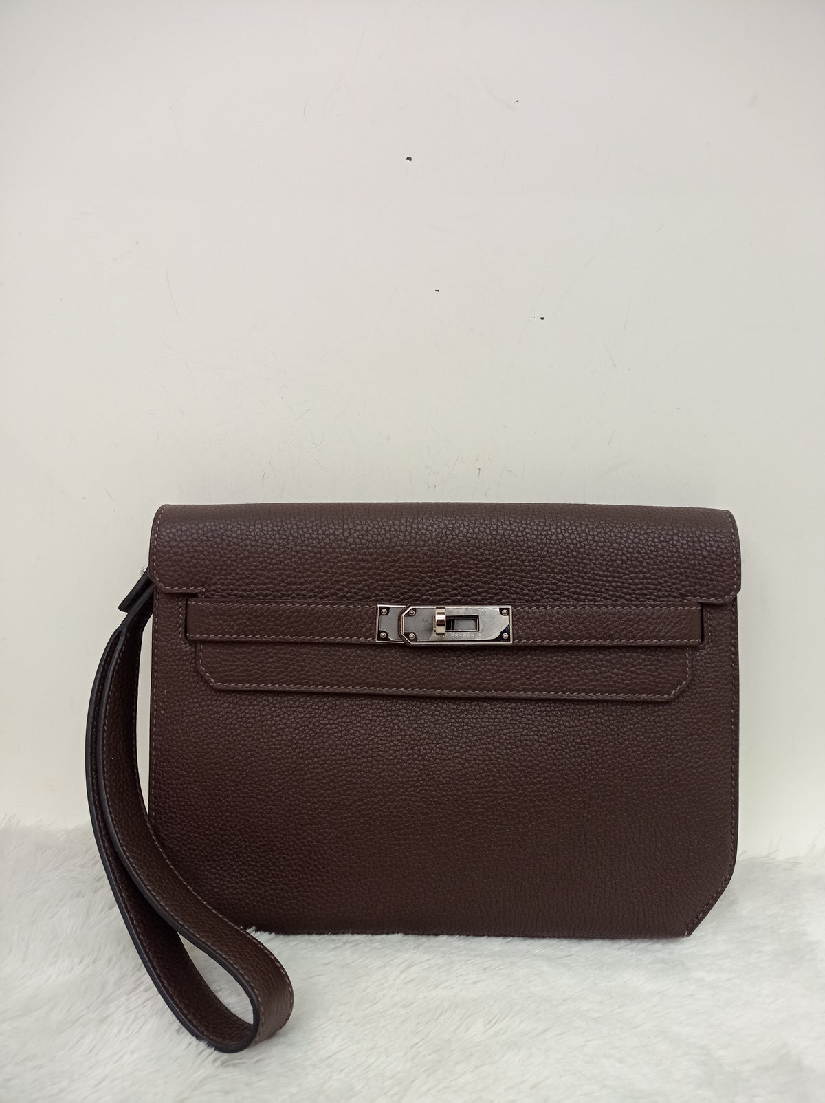Hermes Kelly Depeche Pochette 25 Togo Ebene PHW #Y