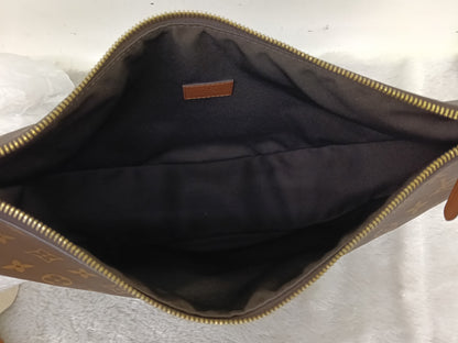 LV Loop Hobo Monogram Reverse (CHIP)