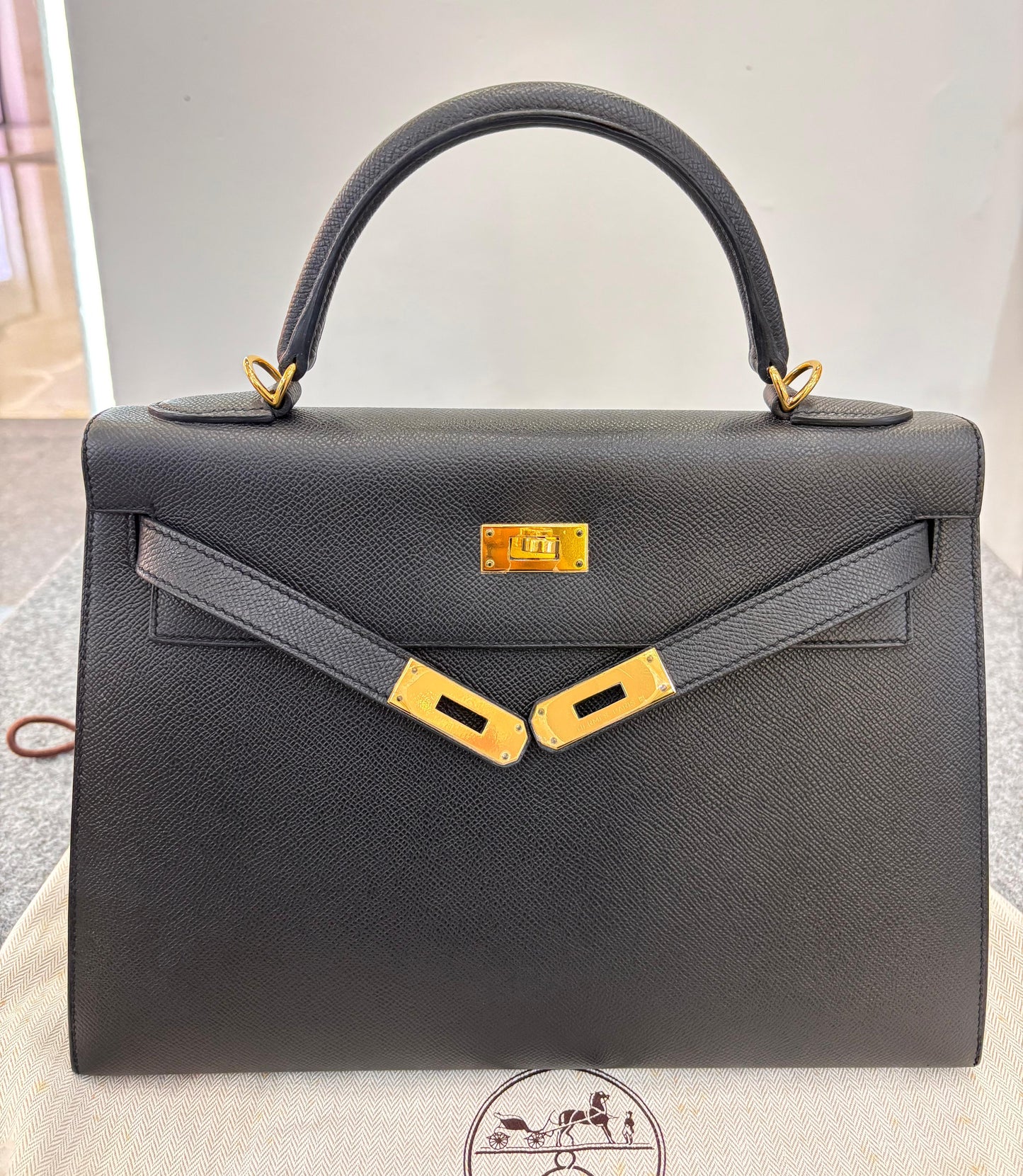 K32 Epsom Sellier Black GHW #A