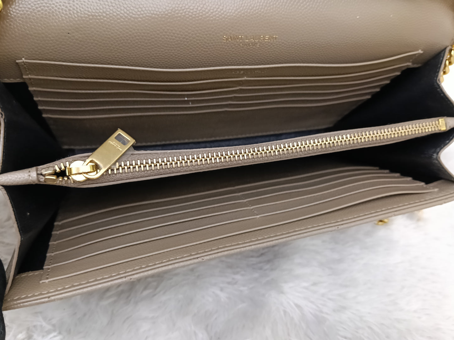 YsL WOC 22 Cassandre Chevron Grained Dusty Grey GHW 2019