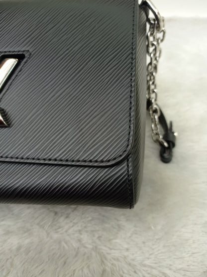 LV Twist MM Epi Black 2016