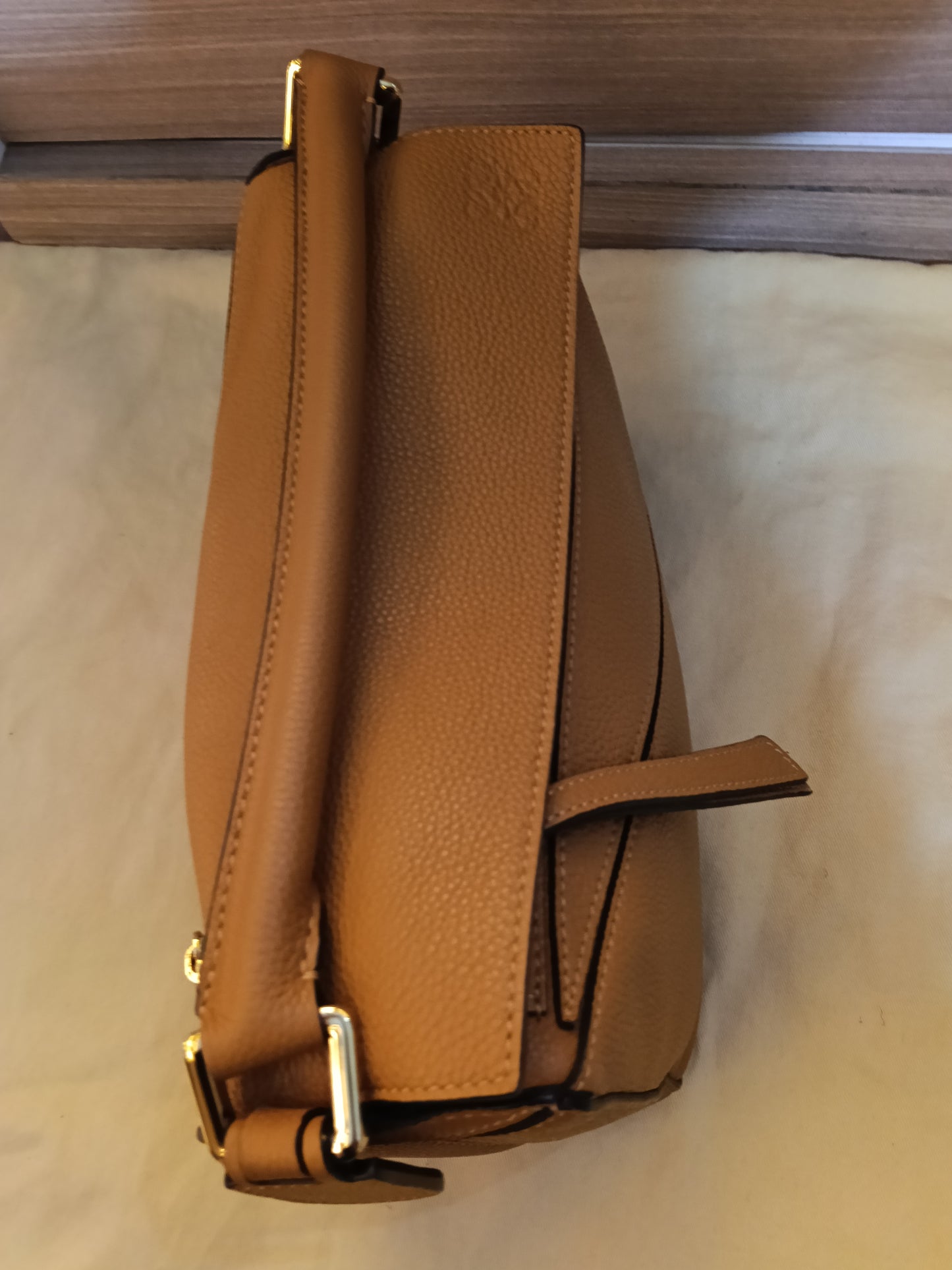 Loewe Puzzle Small Grained Caramel GHW 2021