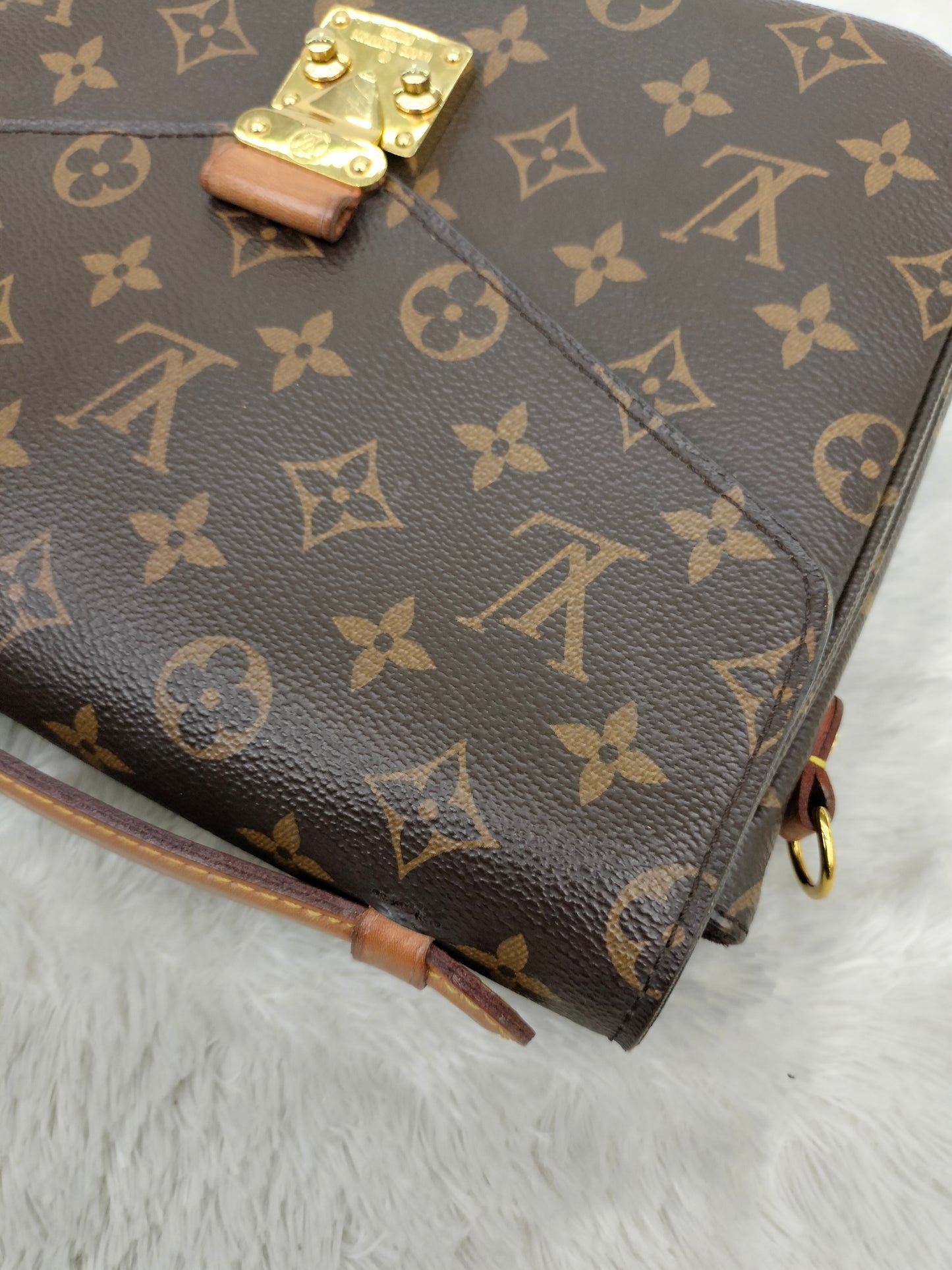 LV Metis Monogram 2019