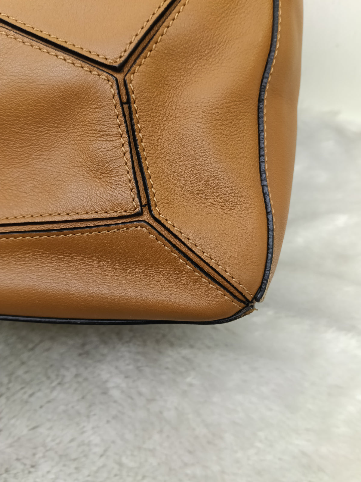 Loewe Puzzle Large Calfskin Tan SHW 2016