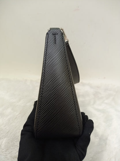 LV Marelle NM Epi Noir (CHIP)
