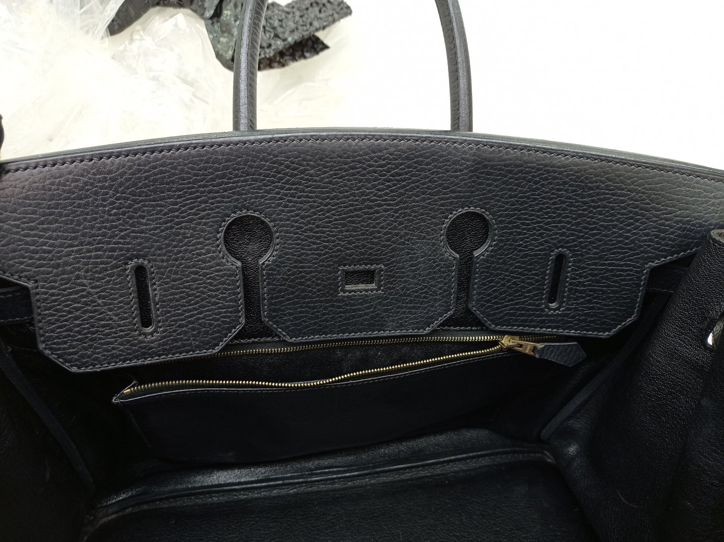 B35 Ardines Black GHW #F square