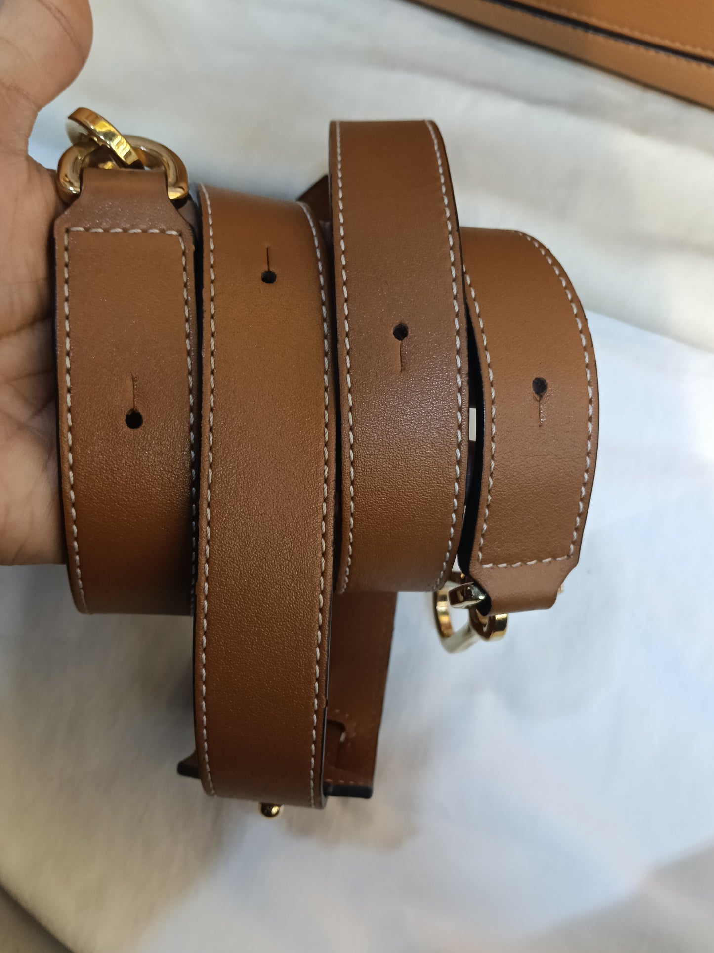 Loewe Puzzle Medium Grained Caramel GHW 2020