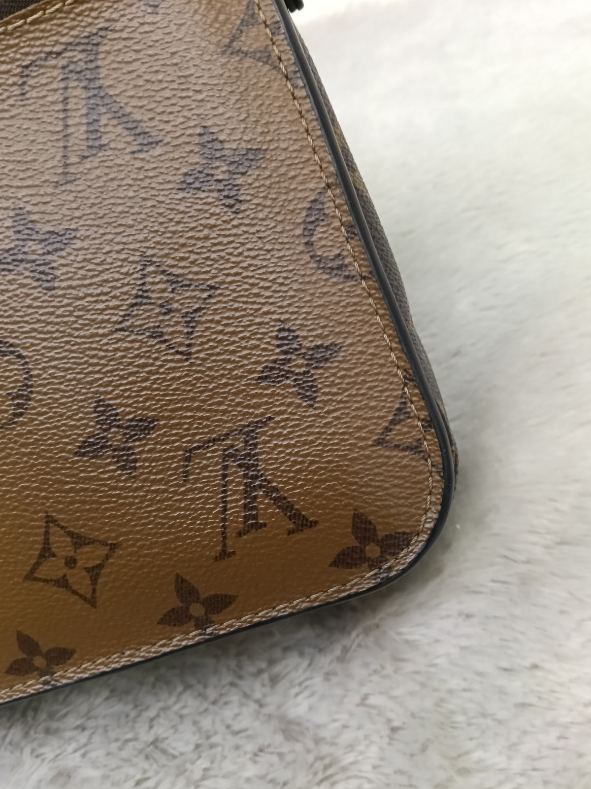 LV Metis Monogram Reverse 2018