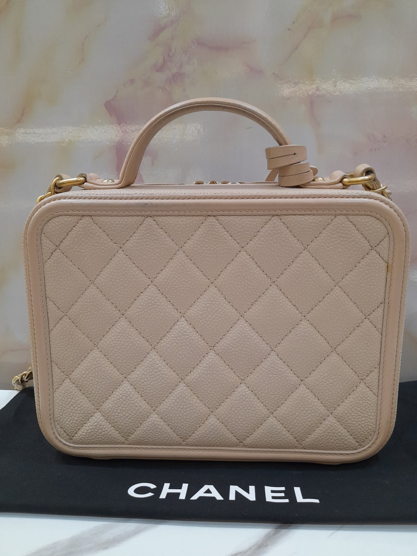 Chanel Vanity Case Medium Caviar nude GHW #27