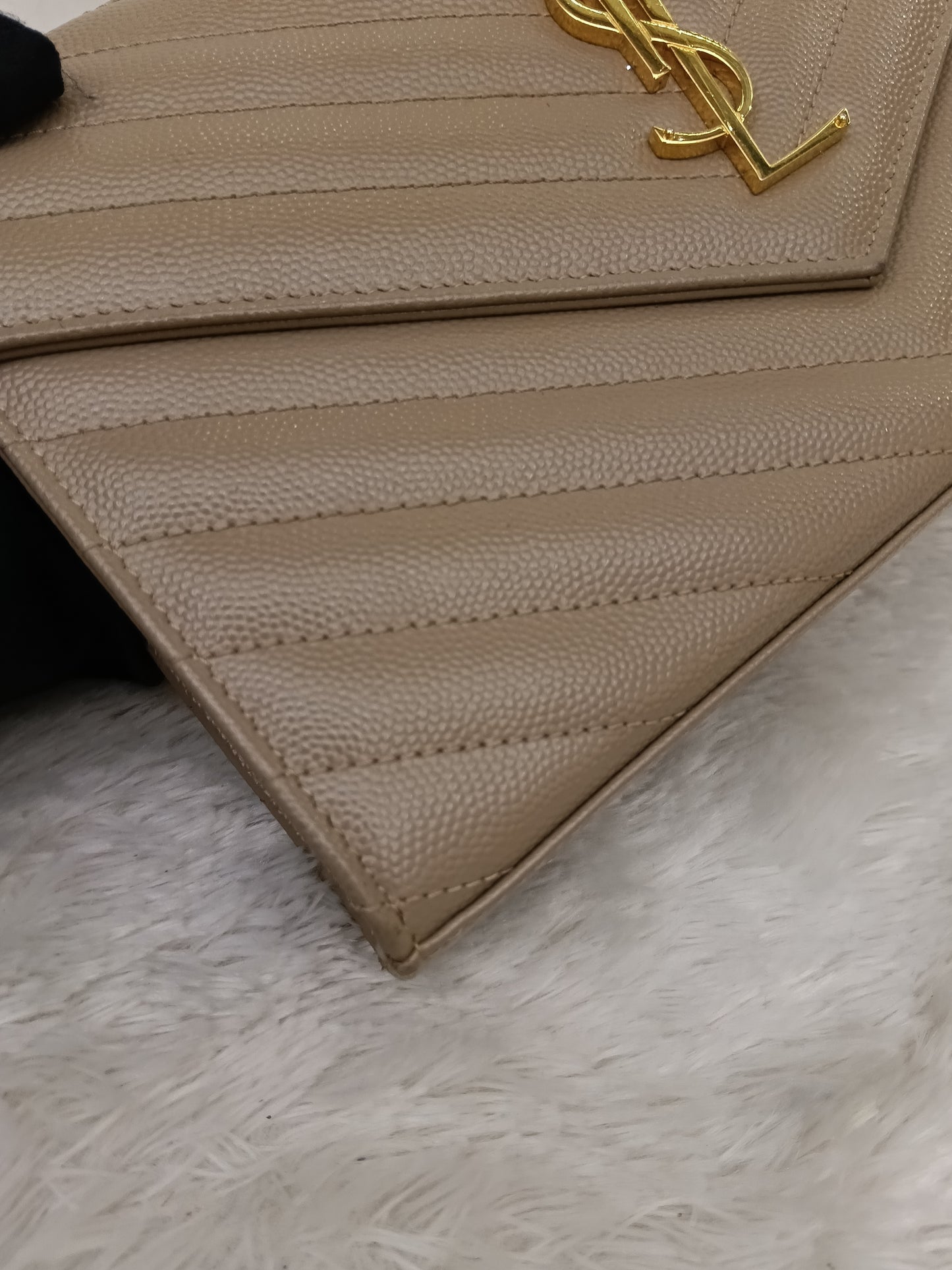 YsL WOC 22 Cassandre Chevron Grained Dusty Grey GHW 2019