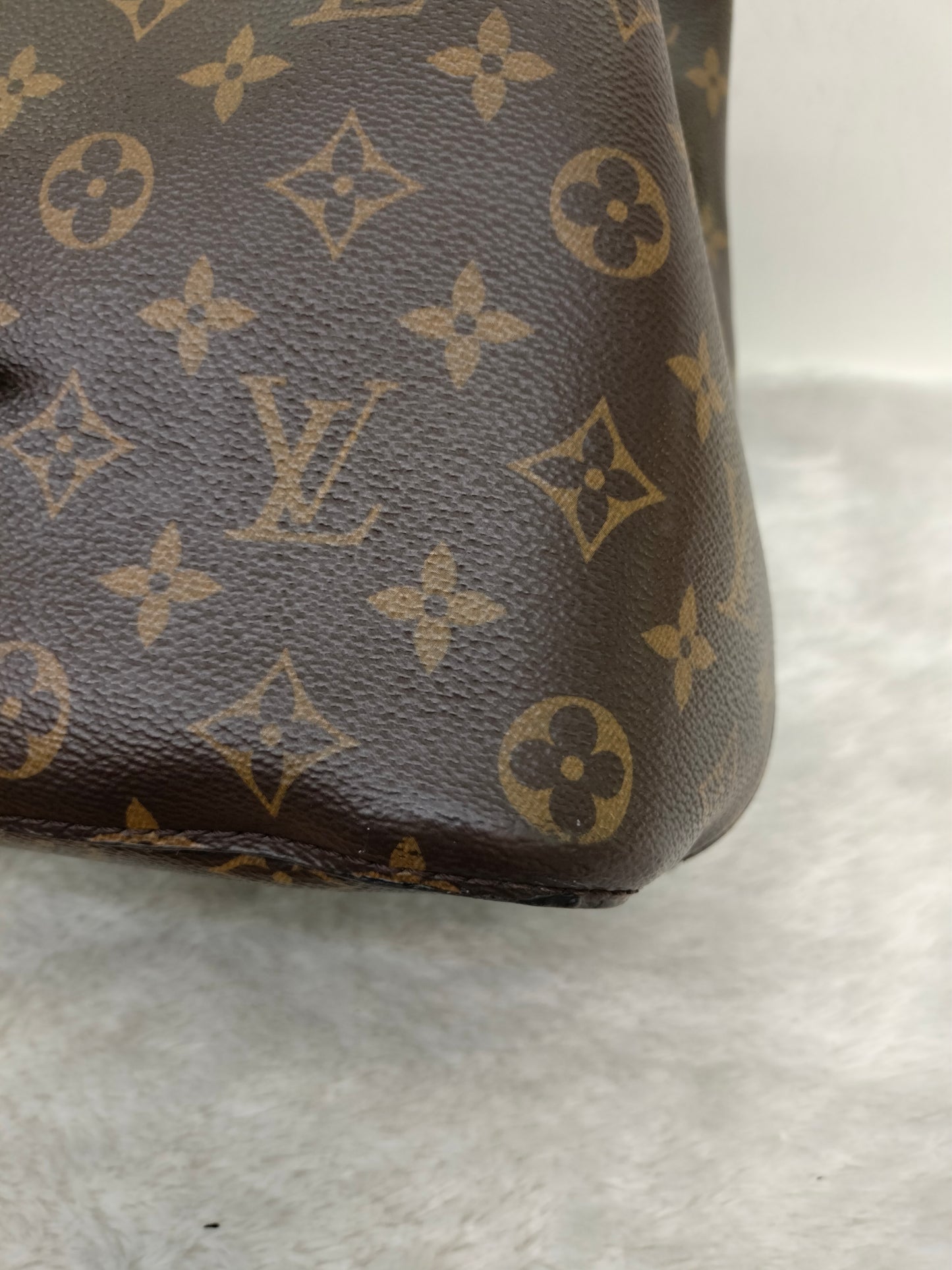 LV Neo Noe Monogram Noir 2017