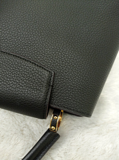LV Capucines PM Taurillon Noir 2019