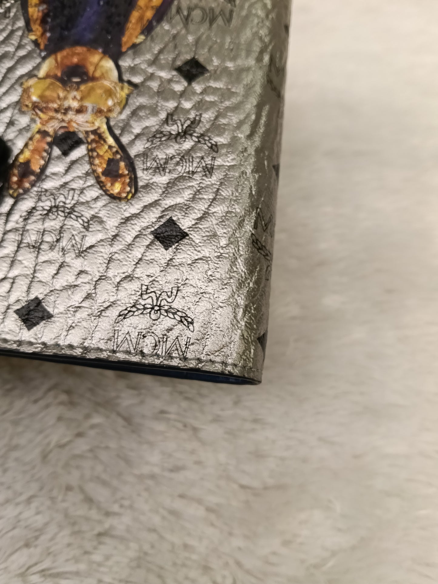 MCM Pasport Holder Rabbit Visetos Silver Blue