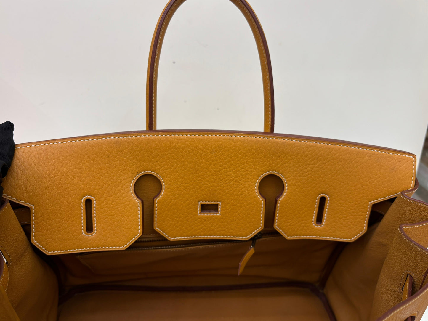 B35 Fjord Natural Sable GHW #F square