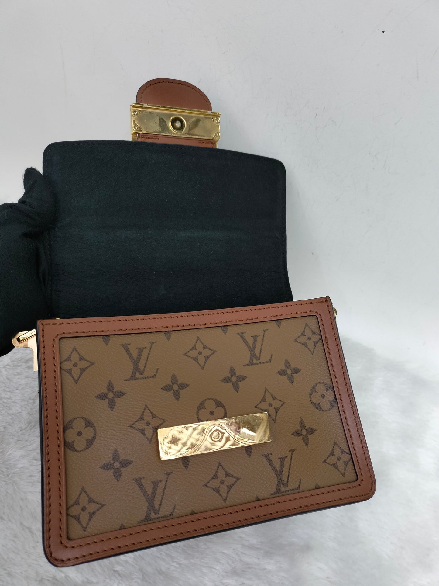 LV Dauphine Mini Monogram Reverse 2019