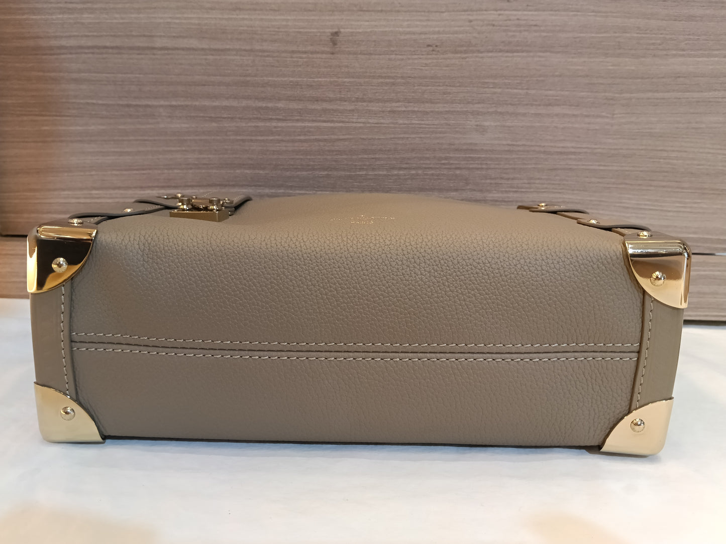 LV Side Trunk MM Taupe 2025 (CHIP)
