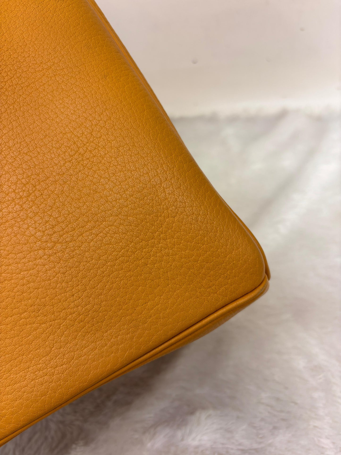 B35 Fjord Natural Sable GHW #F square