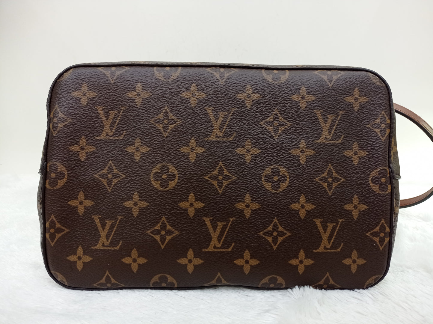 LV Neo Noe MM Monogram Caramel (CHIP)