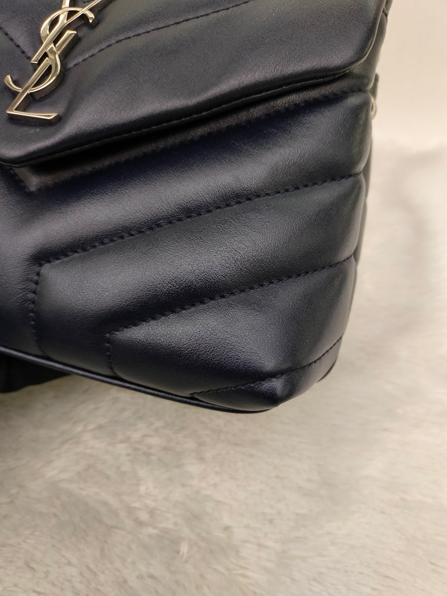 YsL Lou Lou Toy Lamb Navy SHW 2017