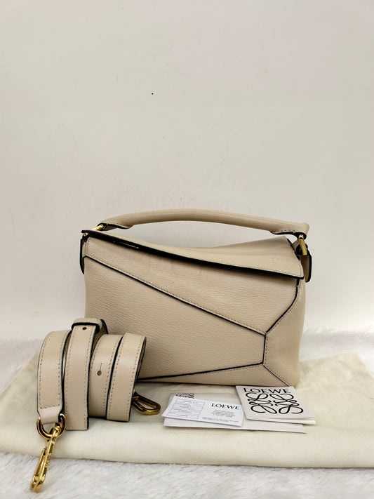 Loewe Puzzle Small Edge Angora GHW 2021