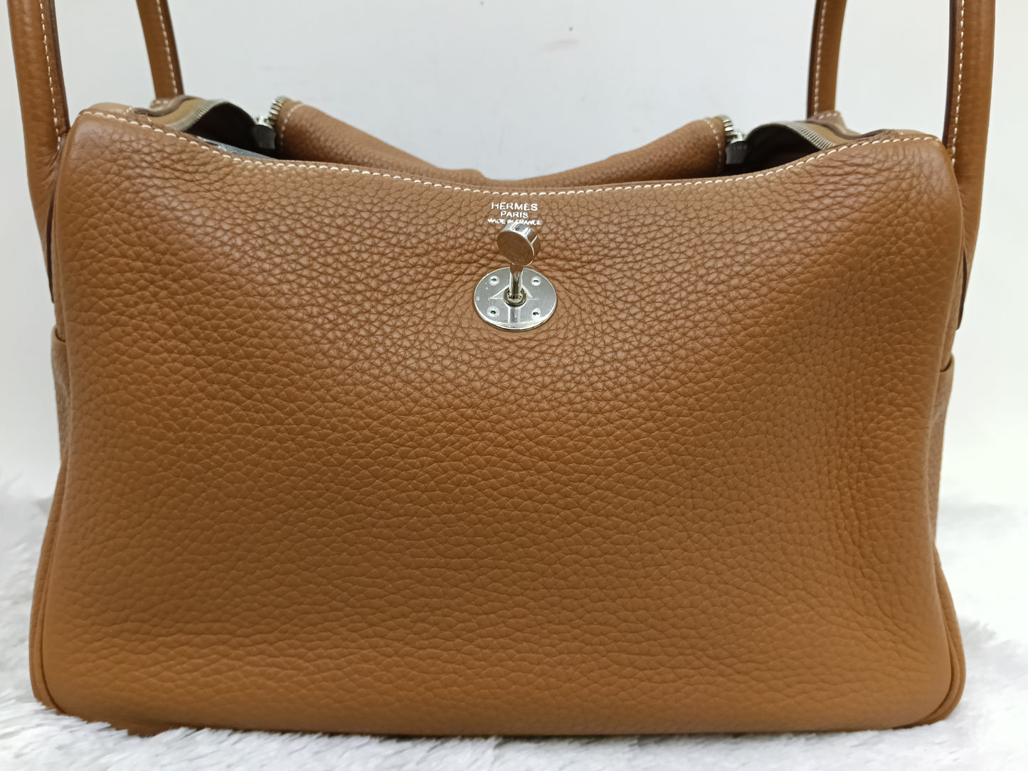 Lindy 30 Clem Gold PHW #R square