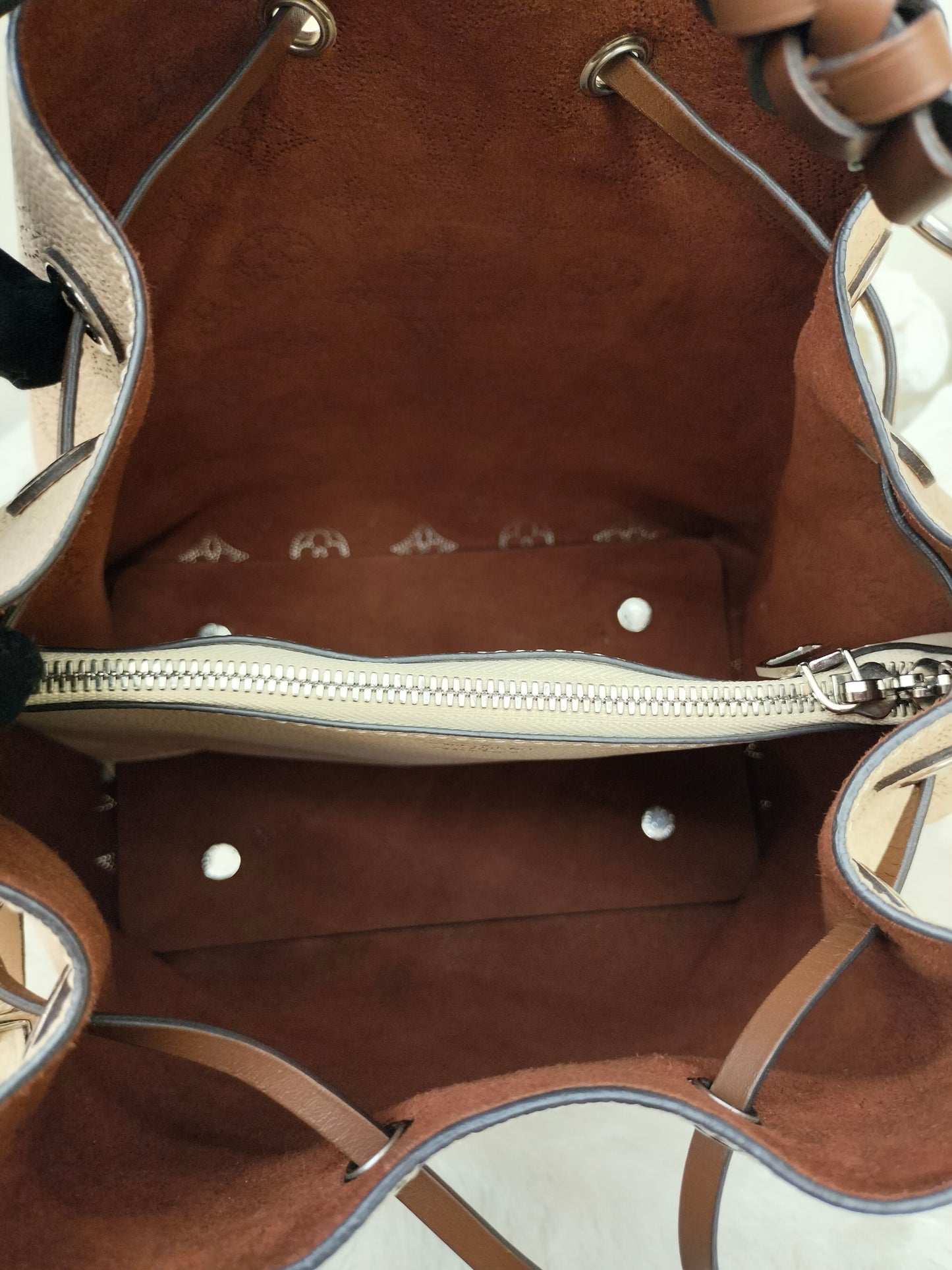 LV Muria Mahina Creme 2021 (CHIP)