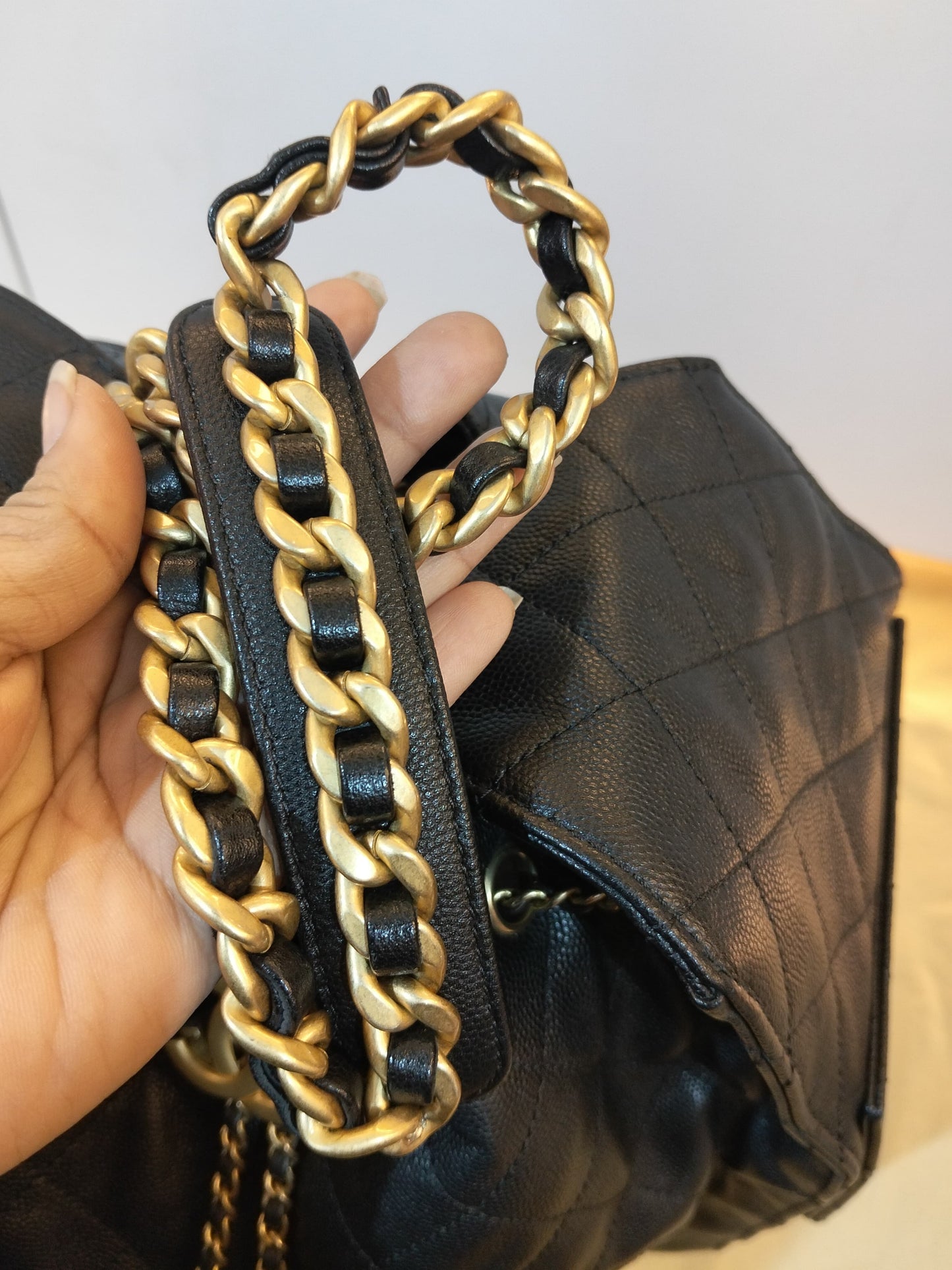 Chanel C25 Medium Caviar Black GHW 2025 (CHIP)