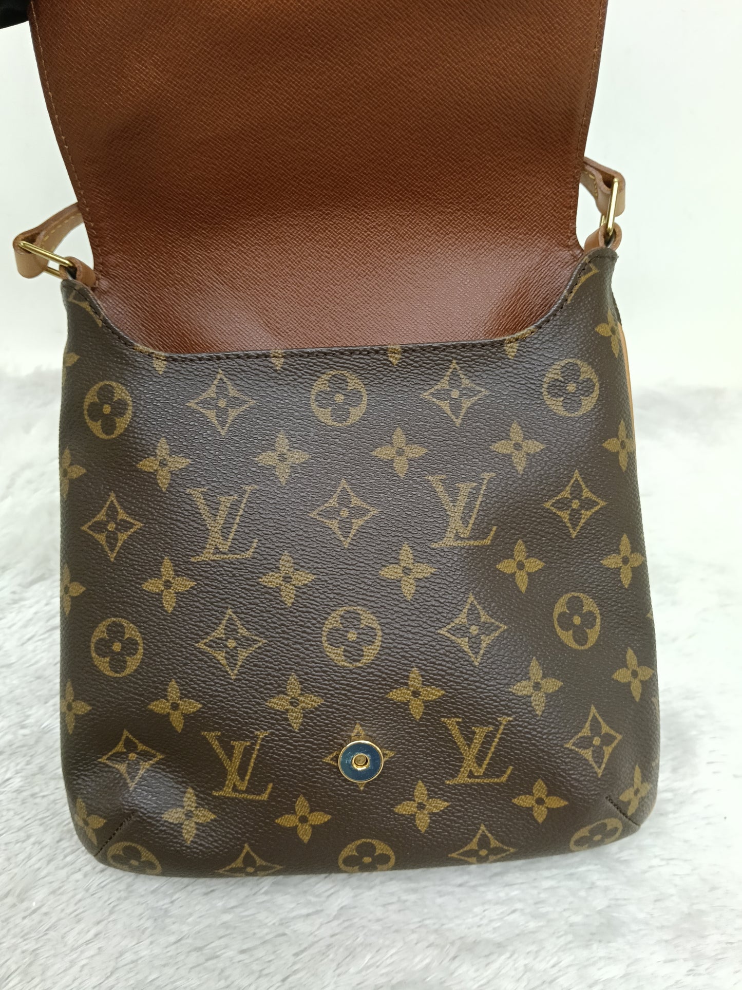LV Musette Salsa Monogram